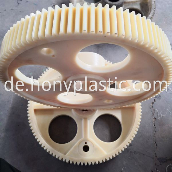 Nylon Gears1 Jpg